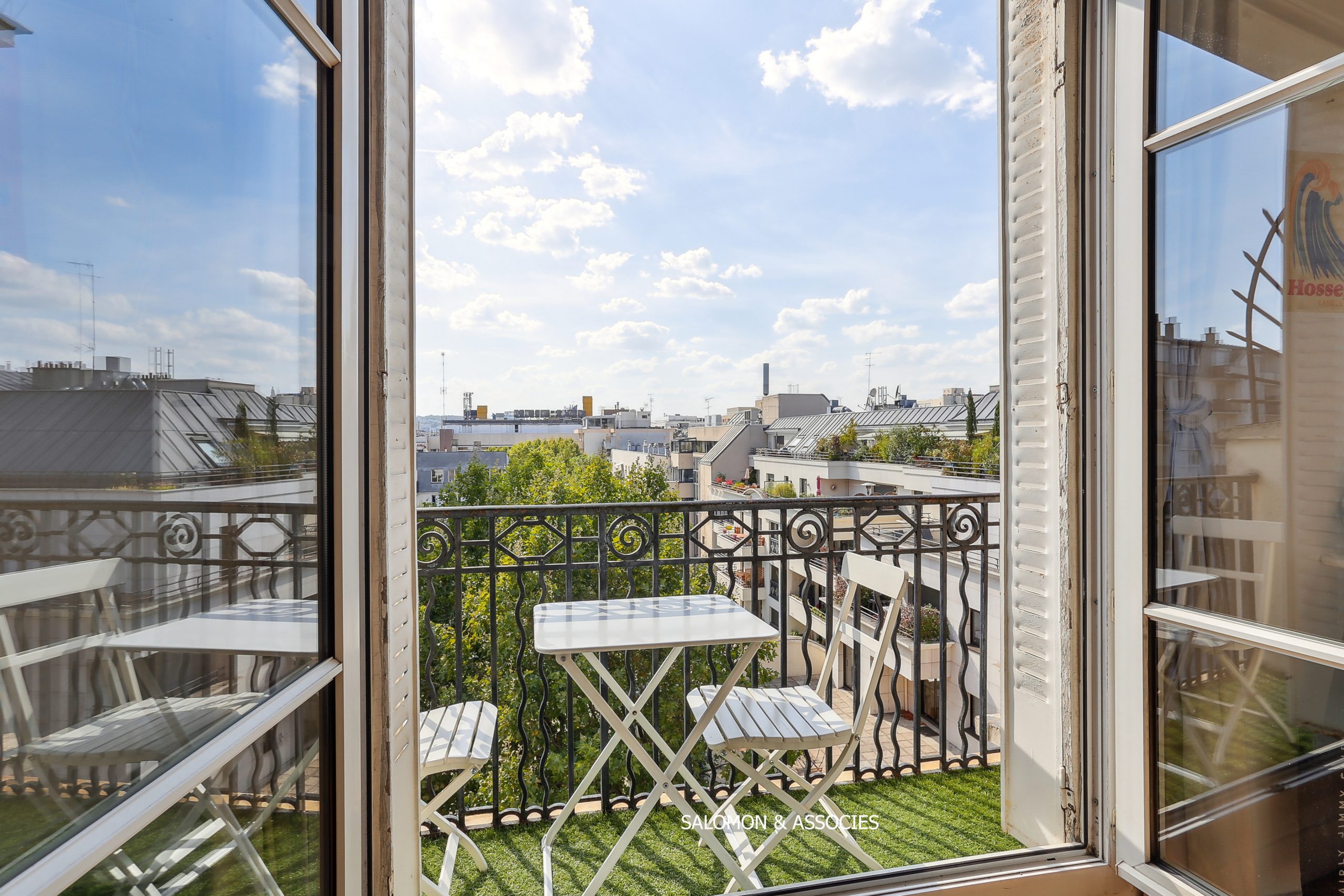 92100 BOULOGNE BILLANCOURT – APPARTEMENT 2 PIECES AVEC BALCON – ETAGE ELEVE